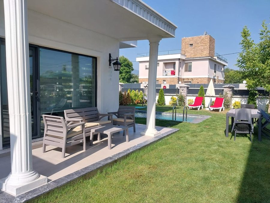 Veranda ve bahçe