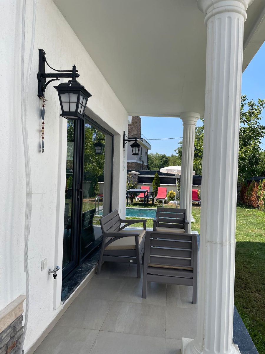 Veranda oturma köşesi